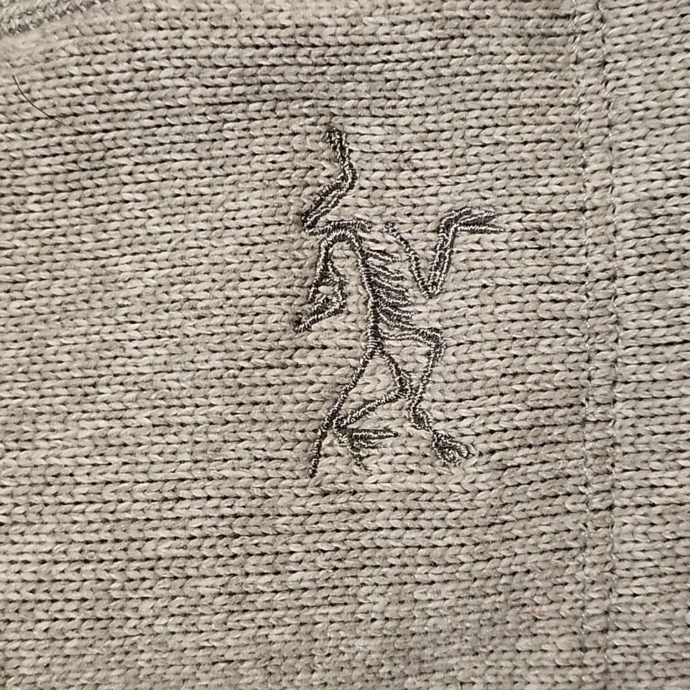 Arc'teryx - Rare Grey Womens Tunic Sweater - Size Small - Picture 3 of 10